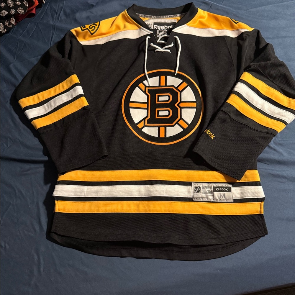 Reebok Black and Gold Lace-Up NHL Hockey Jersey